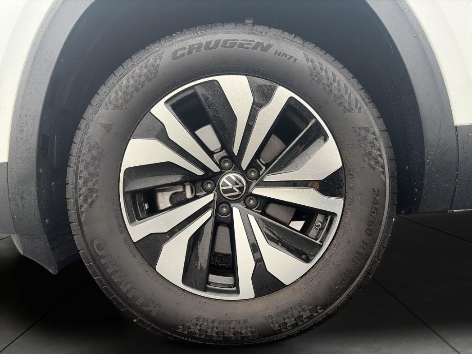 2026 Volkswagen Atlas Cross Sport 2.0T SE 4MOTION