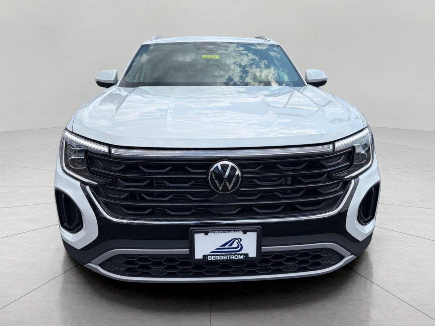 2026 Volkswagen Atlas Cross Sport 2.0T SE 4MOTION