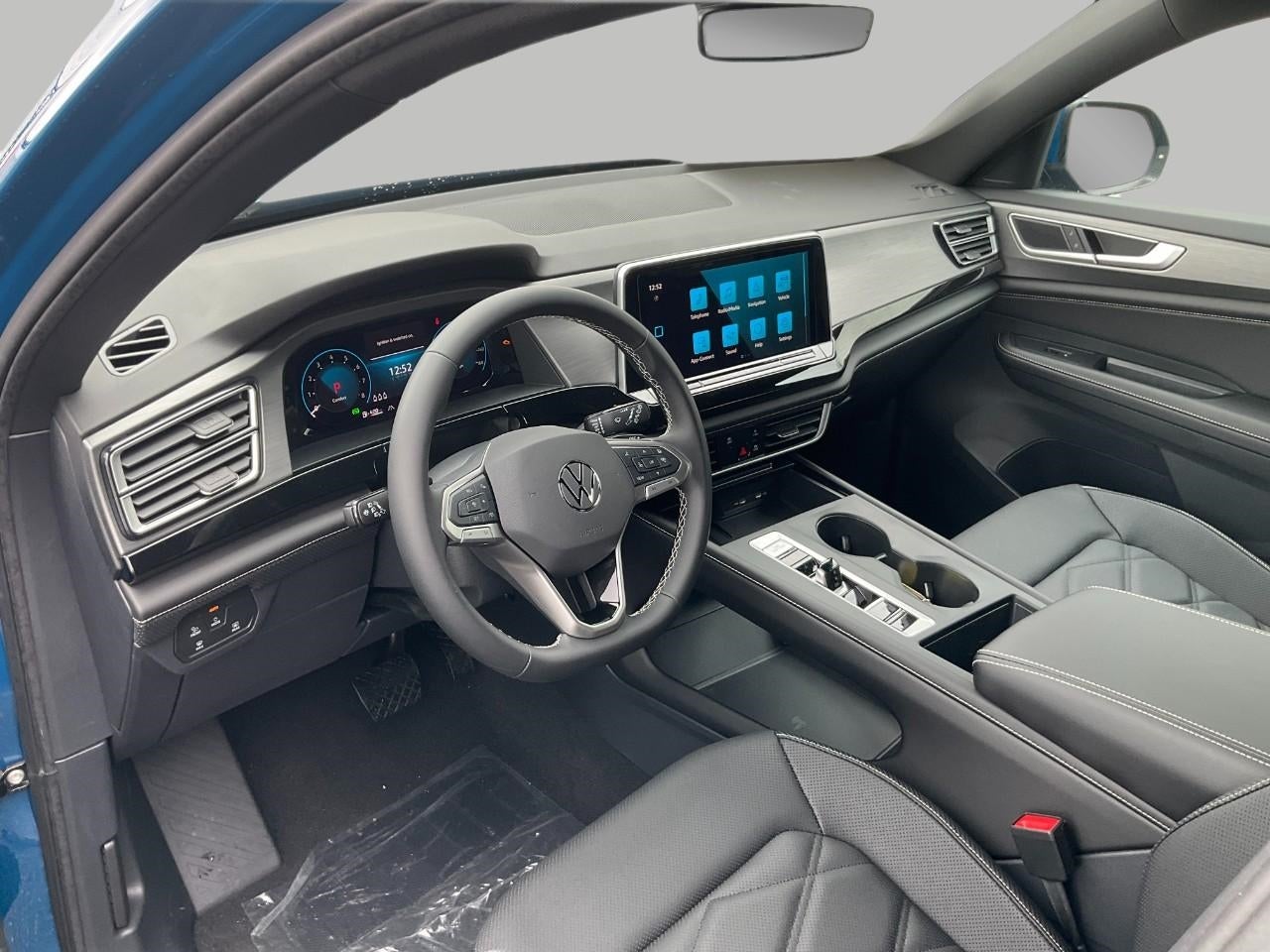 2026 Volkswagen Atlas Cross Sport 2.0T SE 4MOTION