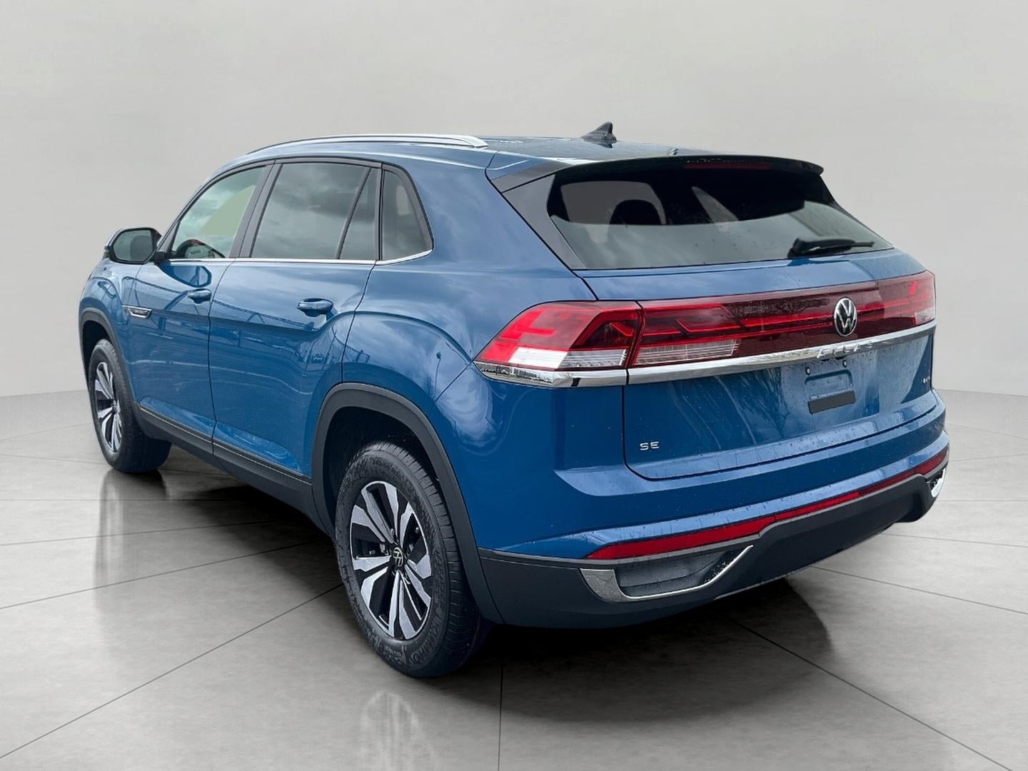 2026 Volkswagen Atlas Cross Sport 2.0T SE 4MOTION