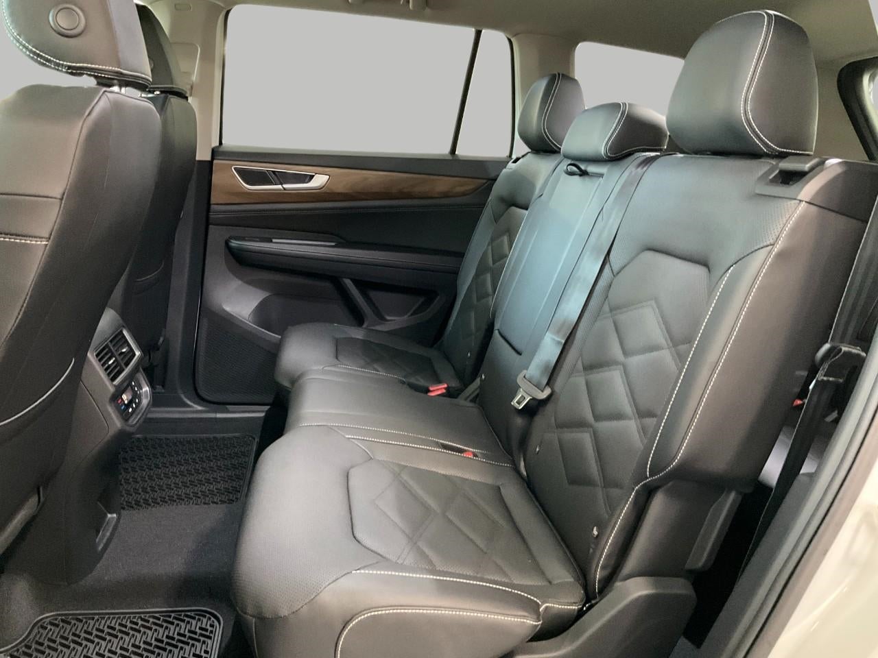 2026 Volkswagen Atlas 2.0T SE 4MOTION