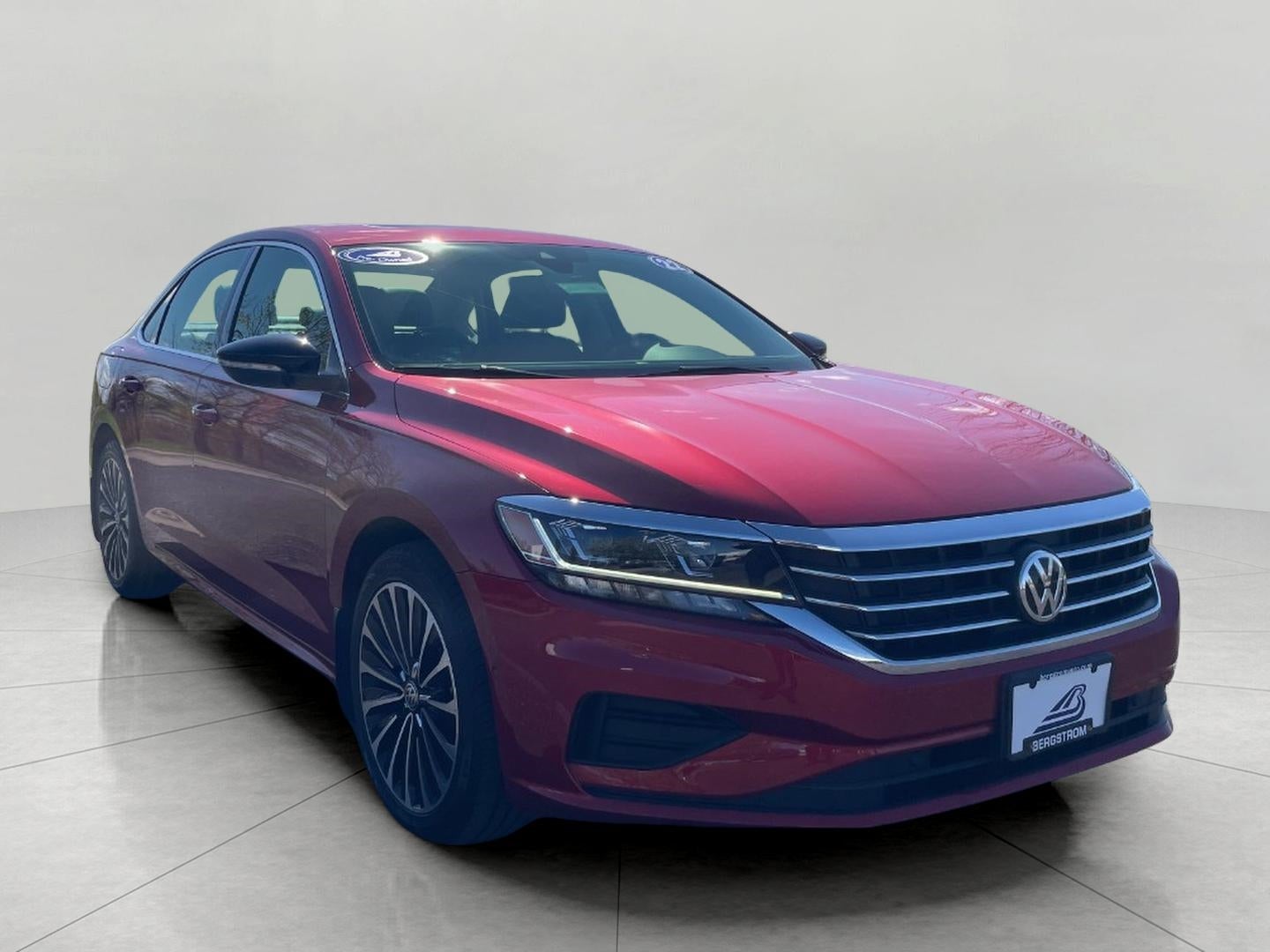 2022 Volkswagen Passat 2.0T Limited Edition Auto's photo