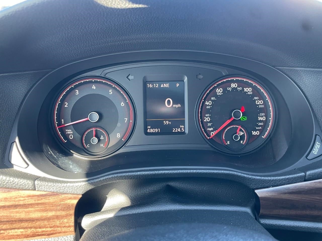 2022 Volkswagen Passat 2.0T Limited Edition Auto