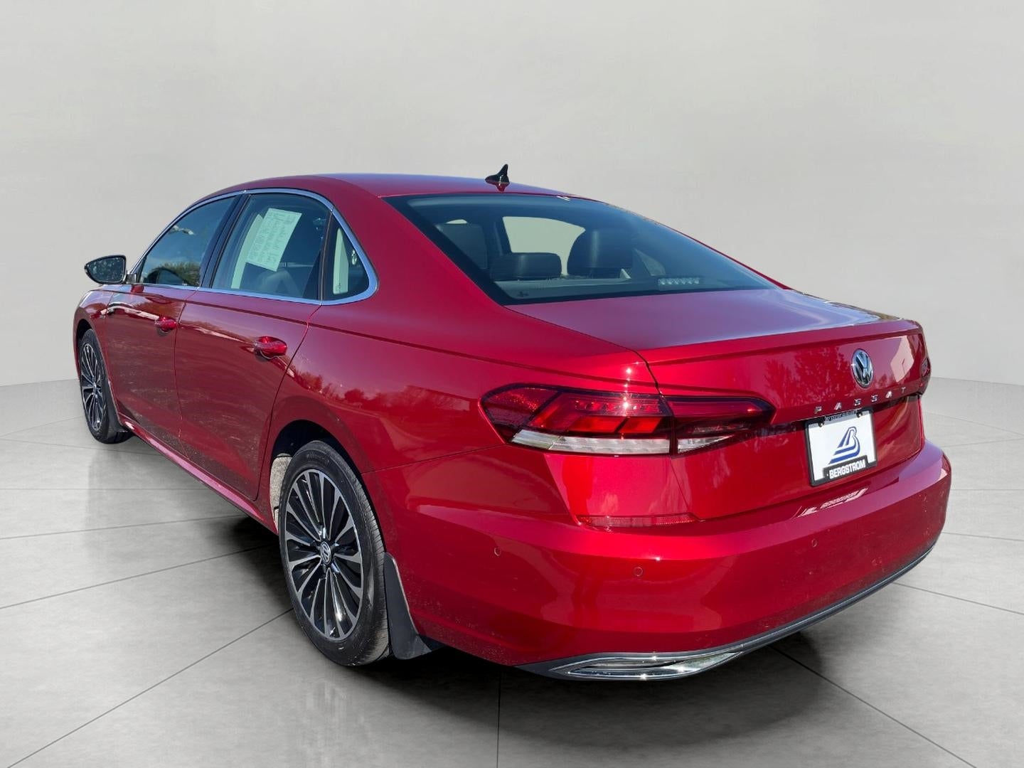 2022 Volkswagen Passat 2.0T Limited Edition Auto