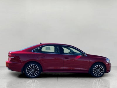 2022 Volkswagen Passat 2.0T Limited Edition Auto