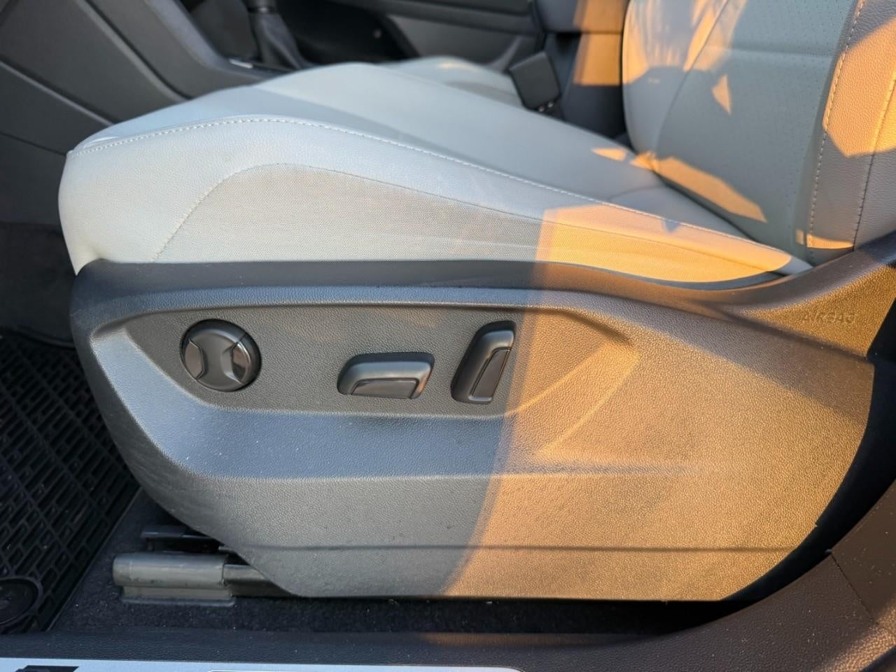 2020 Volkswagen Tiguan SPORT UTILITY