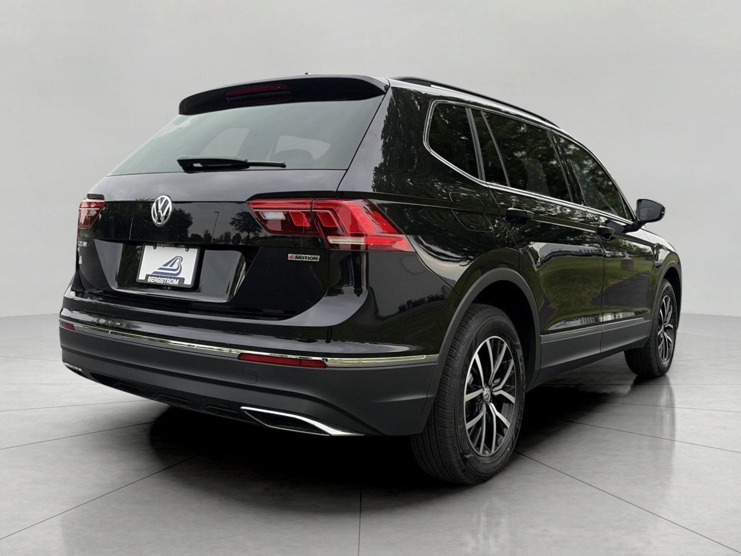 2021 Volkswagen Tiguan 2.0T SE 4MOTION