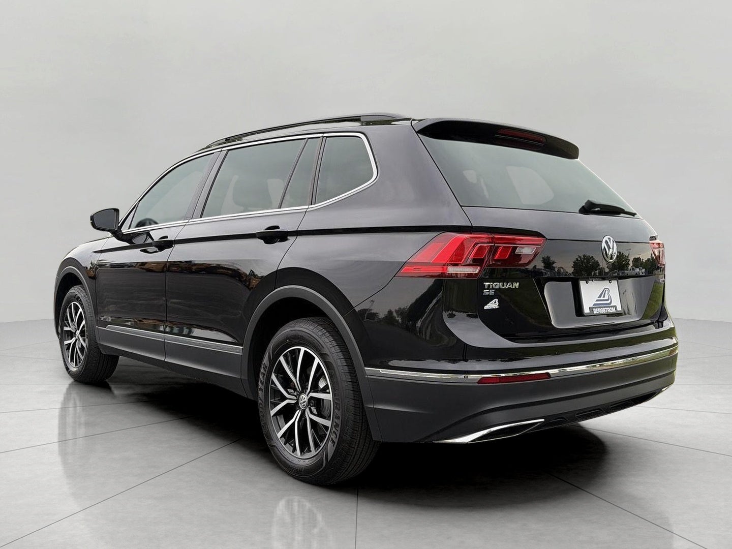 2021 Volkswagen Tiguan 2.0T SE 4MOTION