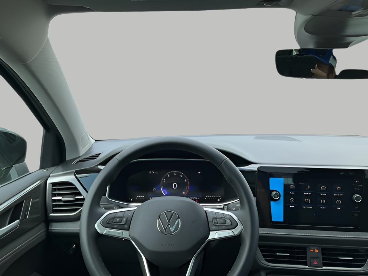 2025 Volkswagen Taos SE Black 4MOTION