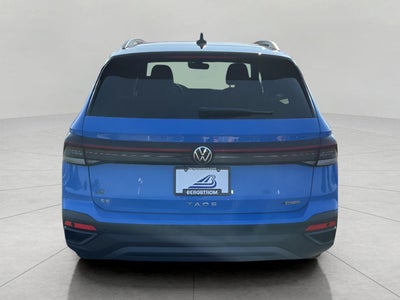2025 Volkswagen Taos SE Black 4MOTION