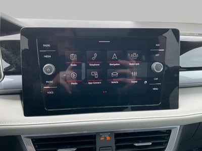 2026 Volkswagen Taos SEL 4MOTION