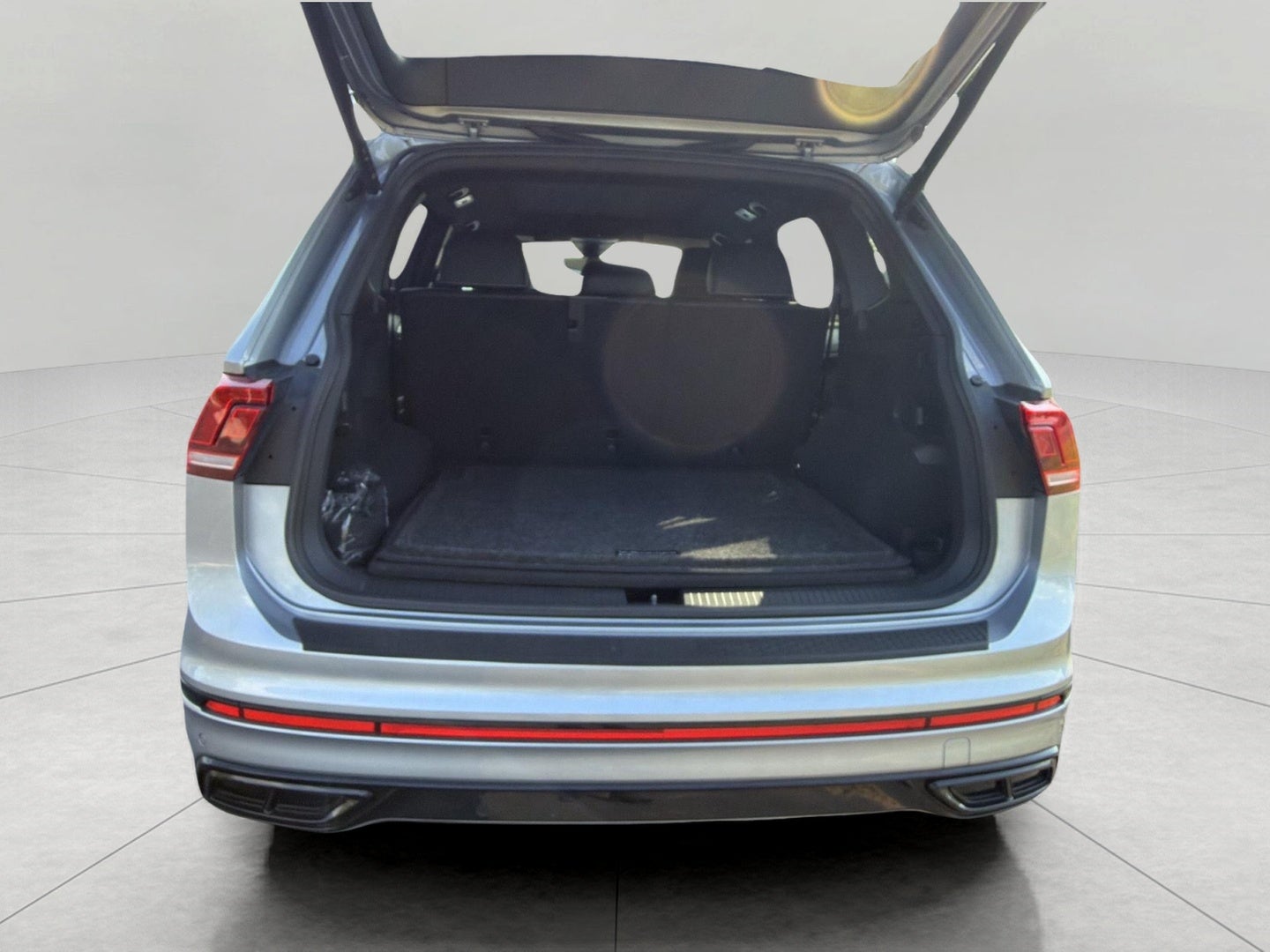 2022 Volkswagen Tiguan 2.0T SE R-Line Black 4MOTION