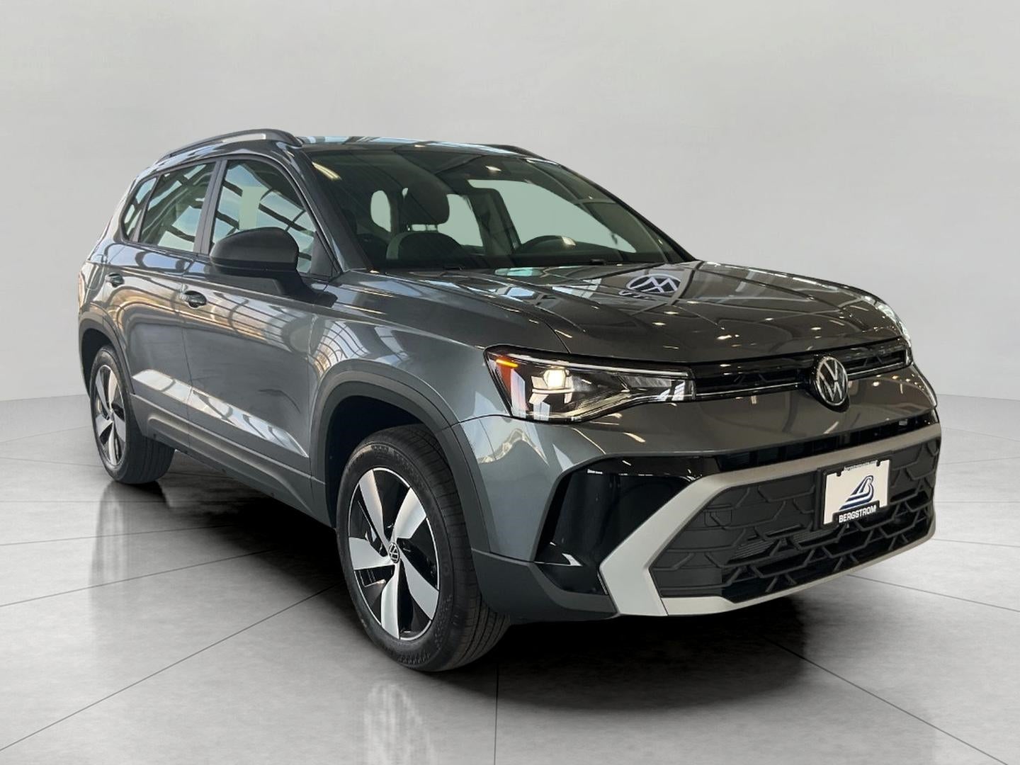 2026 Volkswagen Taos S 4MOTION