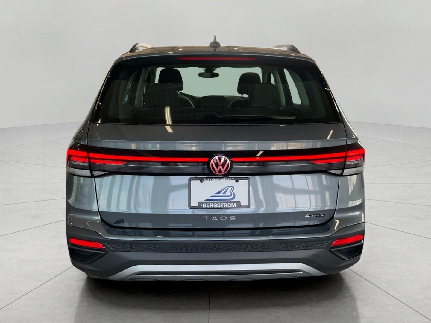 2026 Volkswagen Taos S 4MOTION