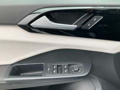 2026 Volkswagen Taos S 4MOTION