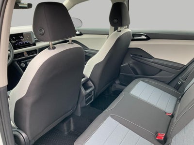 2026 Volkswagen Taos S 4MOTION