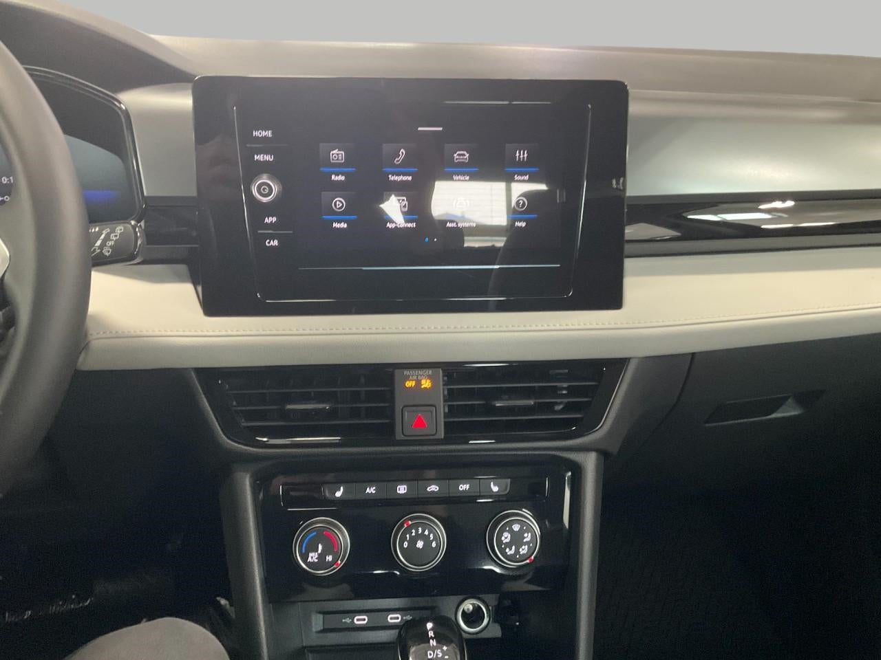 2026 Volkswagen Taos S 4MOTION