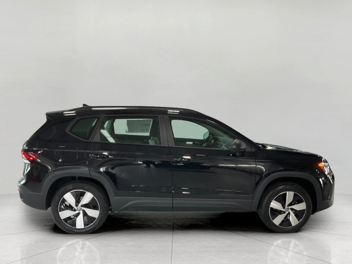 2026 Volkswagen Taos S 4MOTION