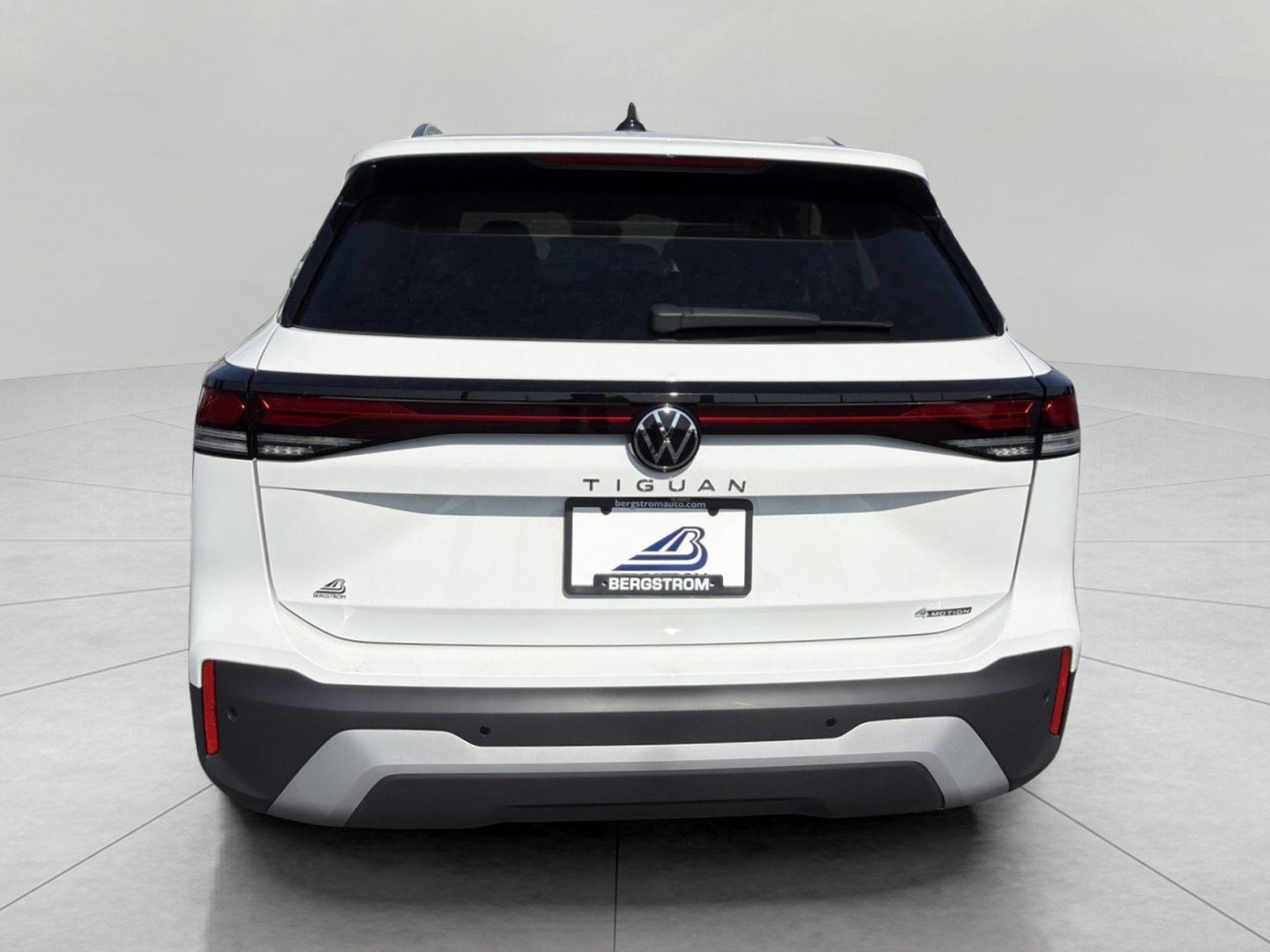 2026 Volkswagen Tiguan S 4MOTION