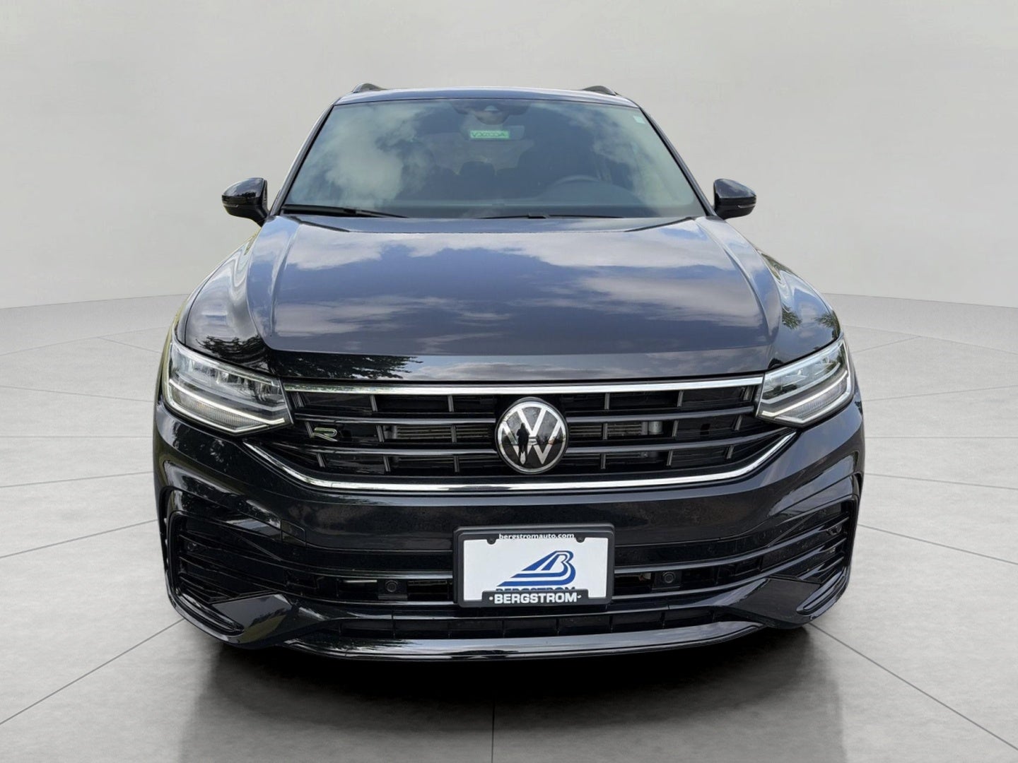 2024 Volkswagen Tiguan 2.0T SE R-Line Black FWD