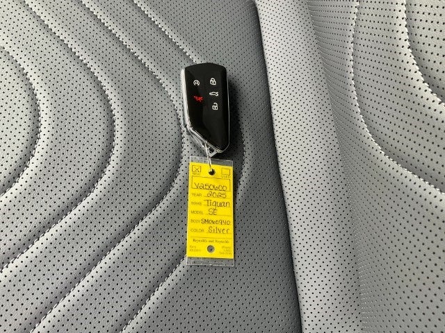 2025 Volkswagen Tiguan 2.0T SE 4MOTION