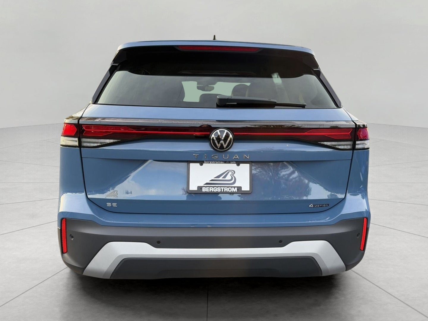 2026 Volkswagen Tiguan SE 4MOTION