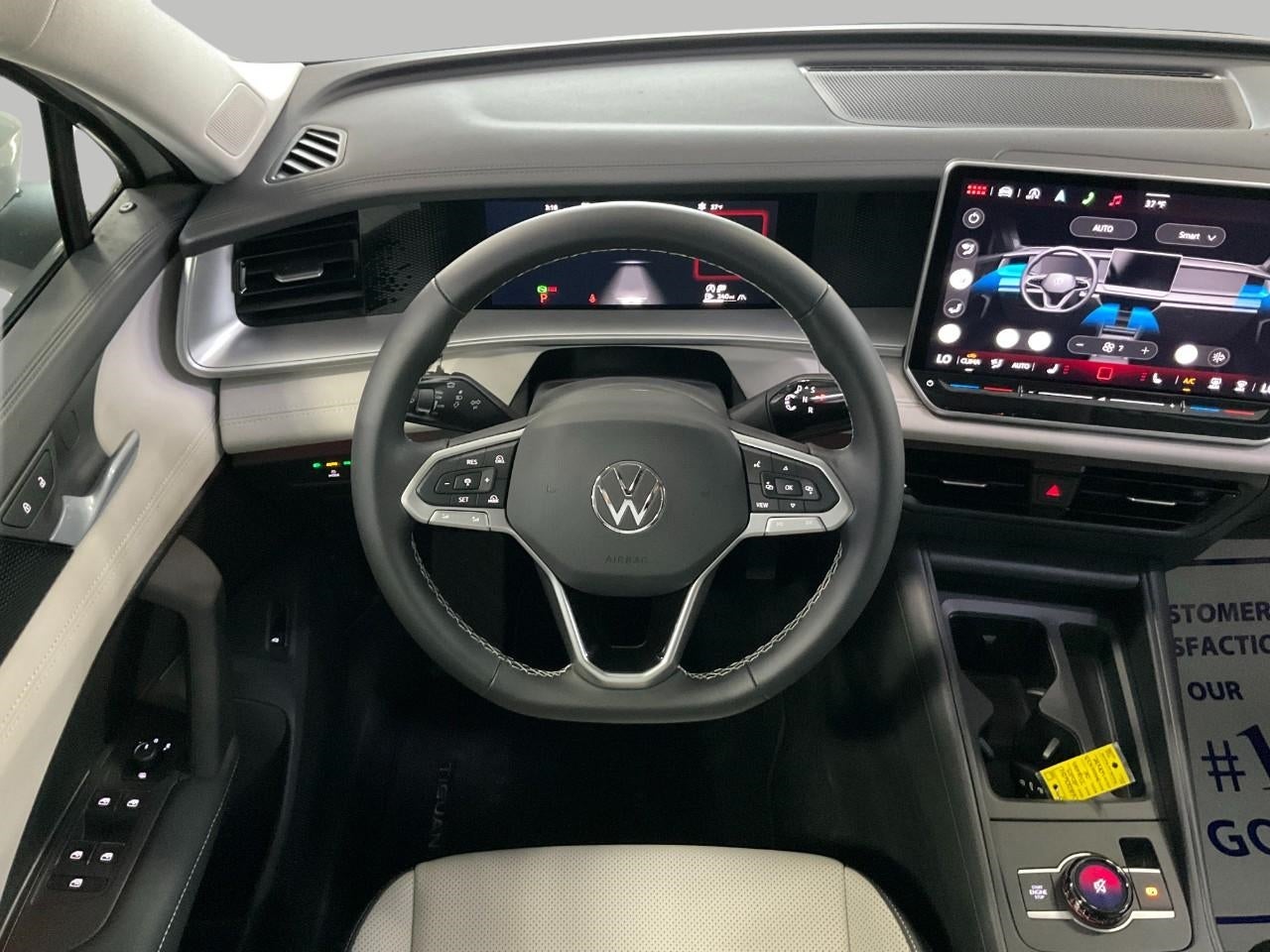 2025 Volkswagen Tiguan 2.0T SE 4MOTION