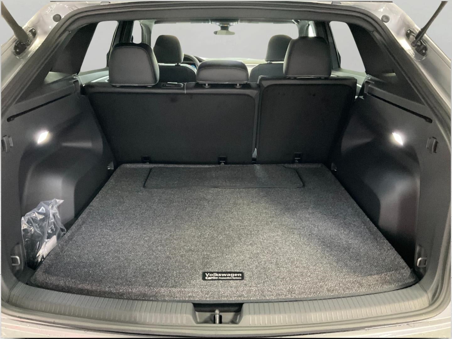 2025 Volkswagen Tiguan 2.0T SE 4MOTION