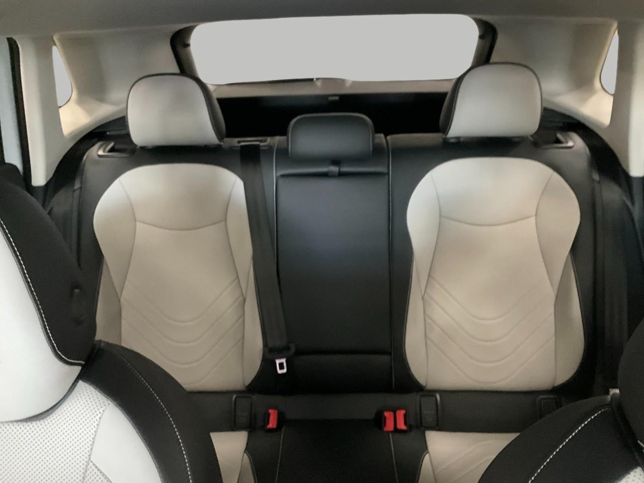 2025 Volkswagen Tiguan 2.0T SE 4MOTION