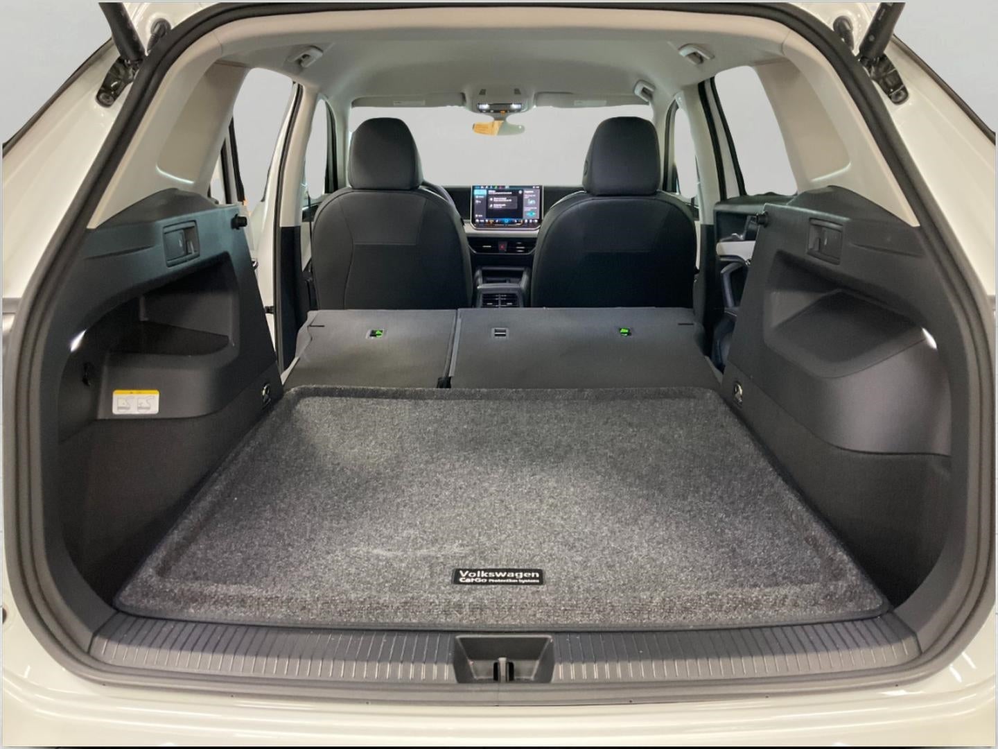 2025 Volkswagen Tiguan 2.0T SE 4MOTION