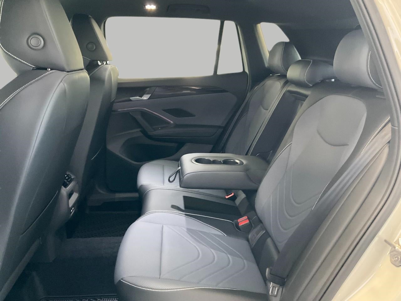 2026 Volkswagen Tiguan SE R-Line Black 4MOTION