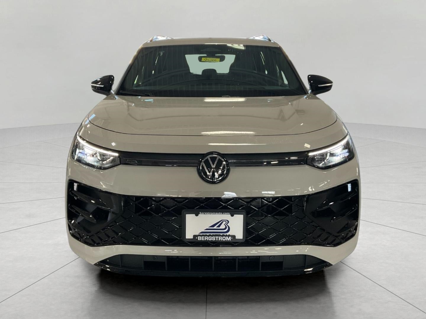 2026 Volkswagen Tiguan SE R-Line Black 4MOTION