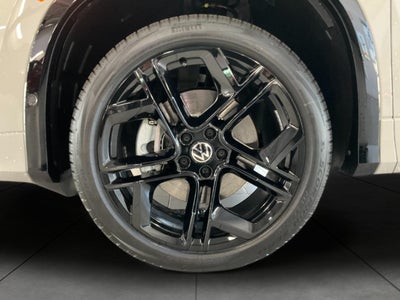 2026 Volkswagen Tiguan SE R-Line Black 4MOTION