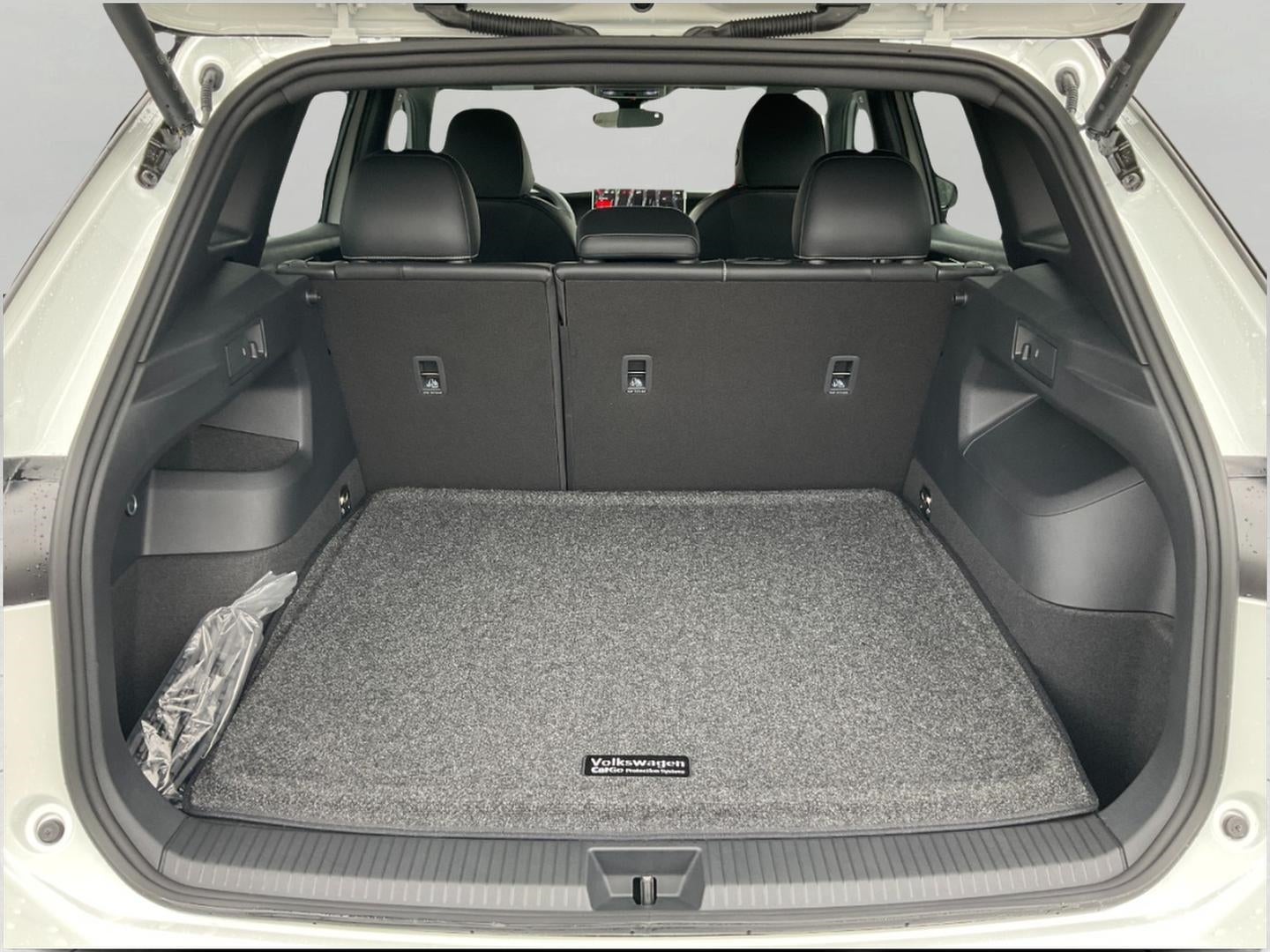 2026 Volkswagen Tiguan SE R-Line Black 4MOTION