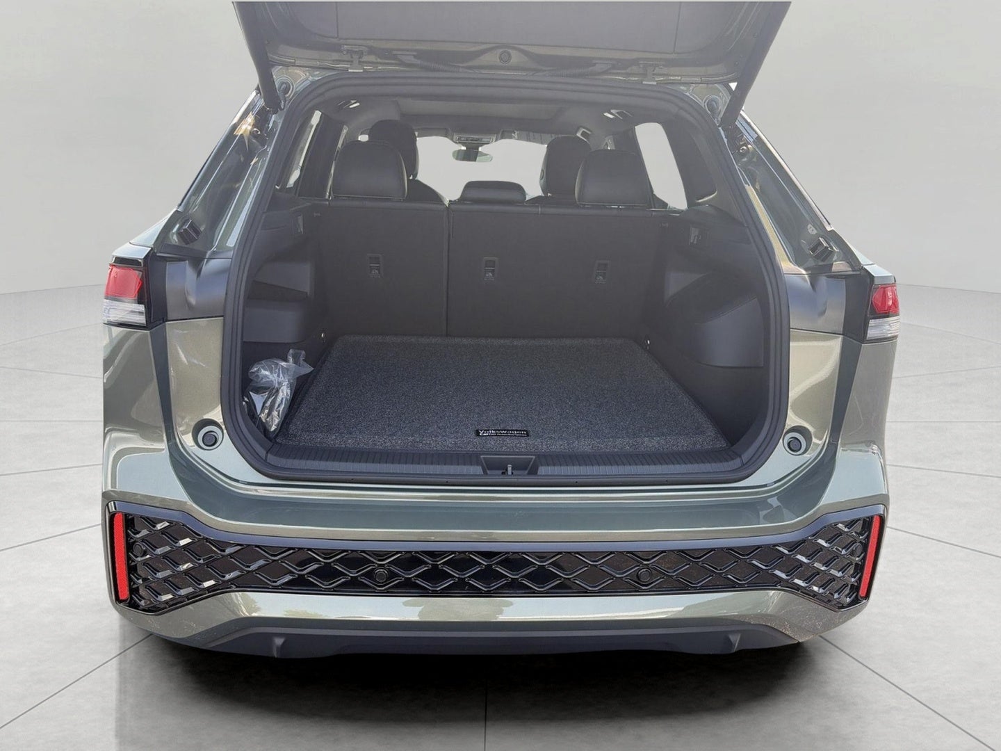 2026 Volkswagen Tiguan SE R-Line Black 4MOTION