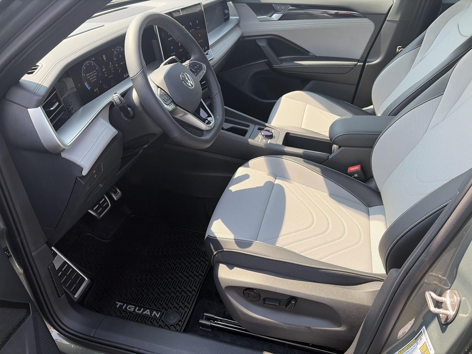 2026 Volkswagen Tiguan SE R-Line Black 4MOTION