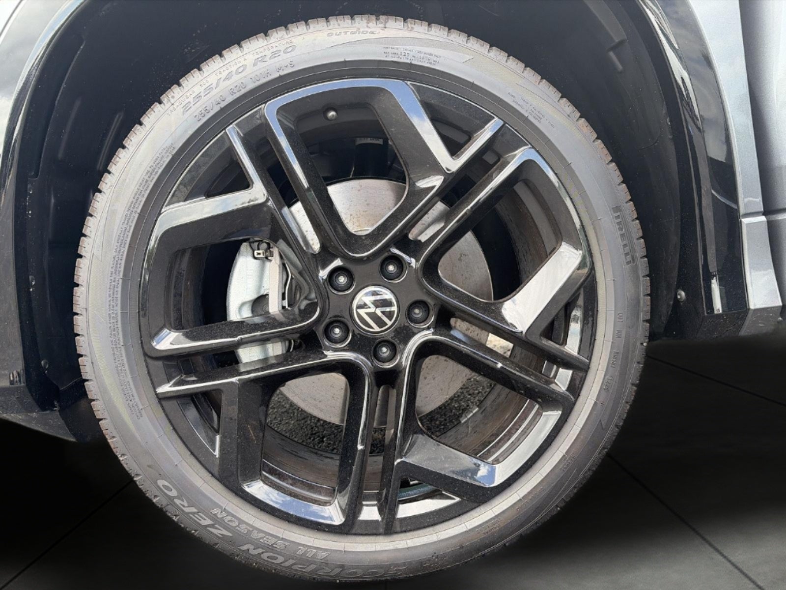 2026 Volkswagen Tiguan SE R-Line Black 4MOTION