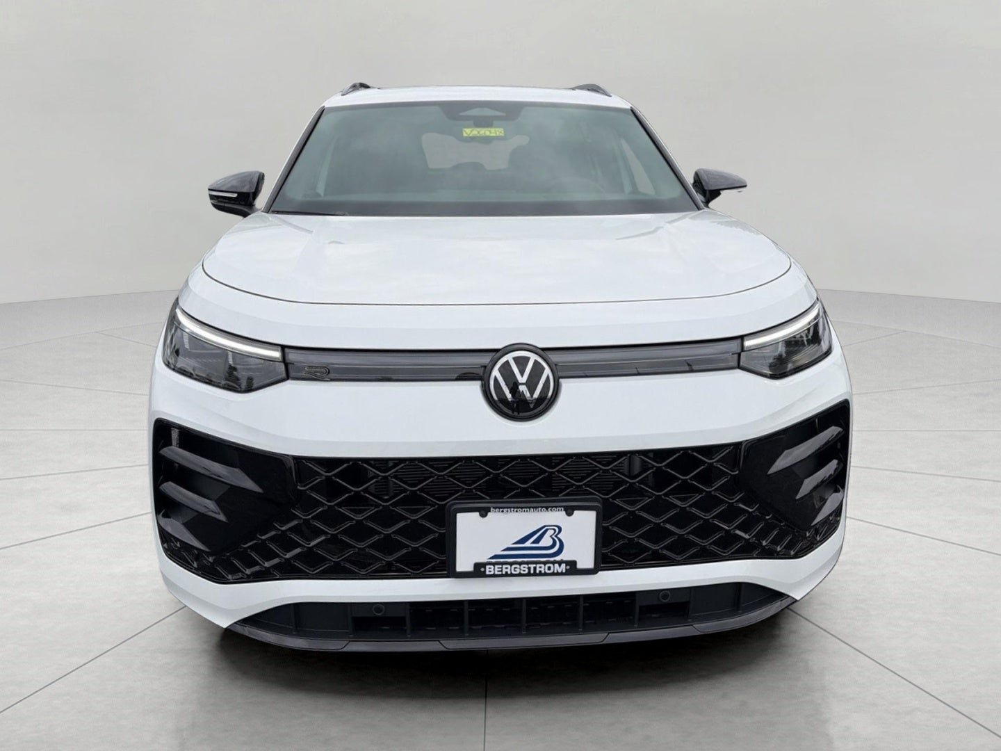 2026 Volkswagen Tiguan SE R-Line Black 4MOTION