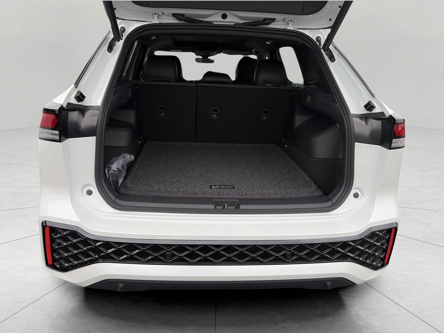 2026 Volkswagen Tiguan SE R-Line Black 4MOTION