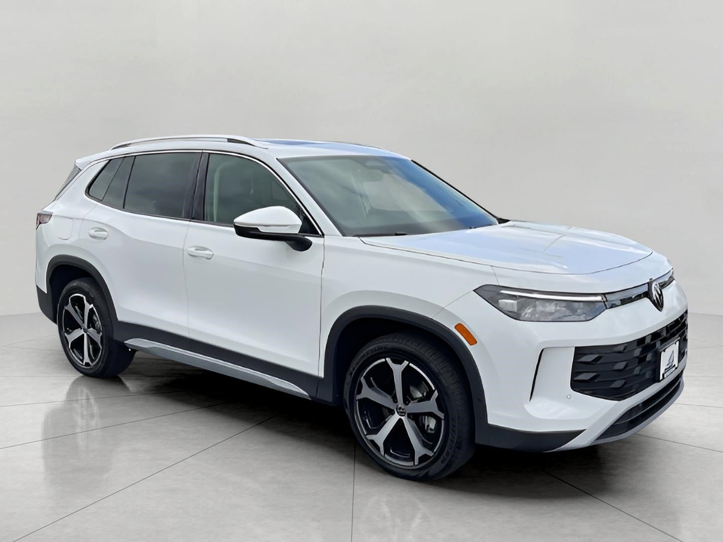 2025 Volkswagen Tiguan 2.0T SE 4MOTION