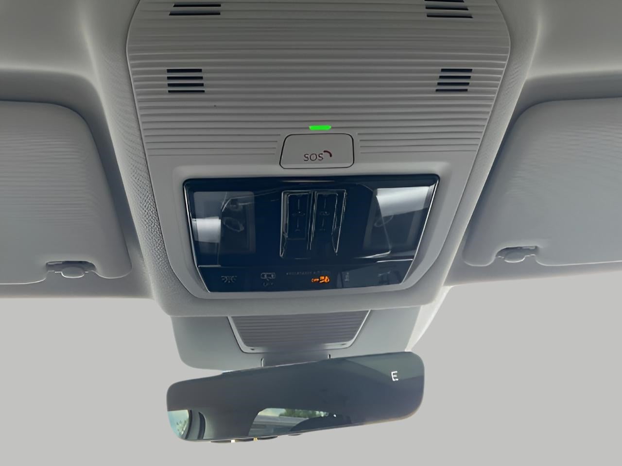 2025 Volkswagen Tiguan 2.0T SE 4MOTION