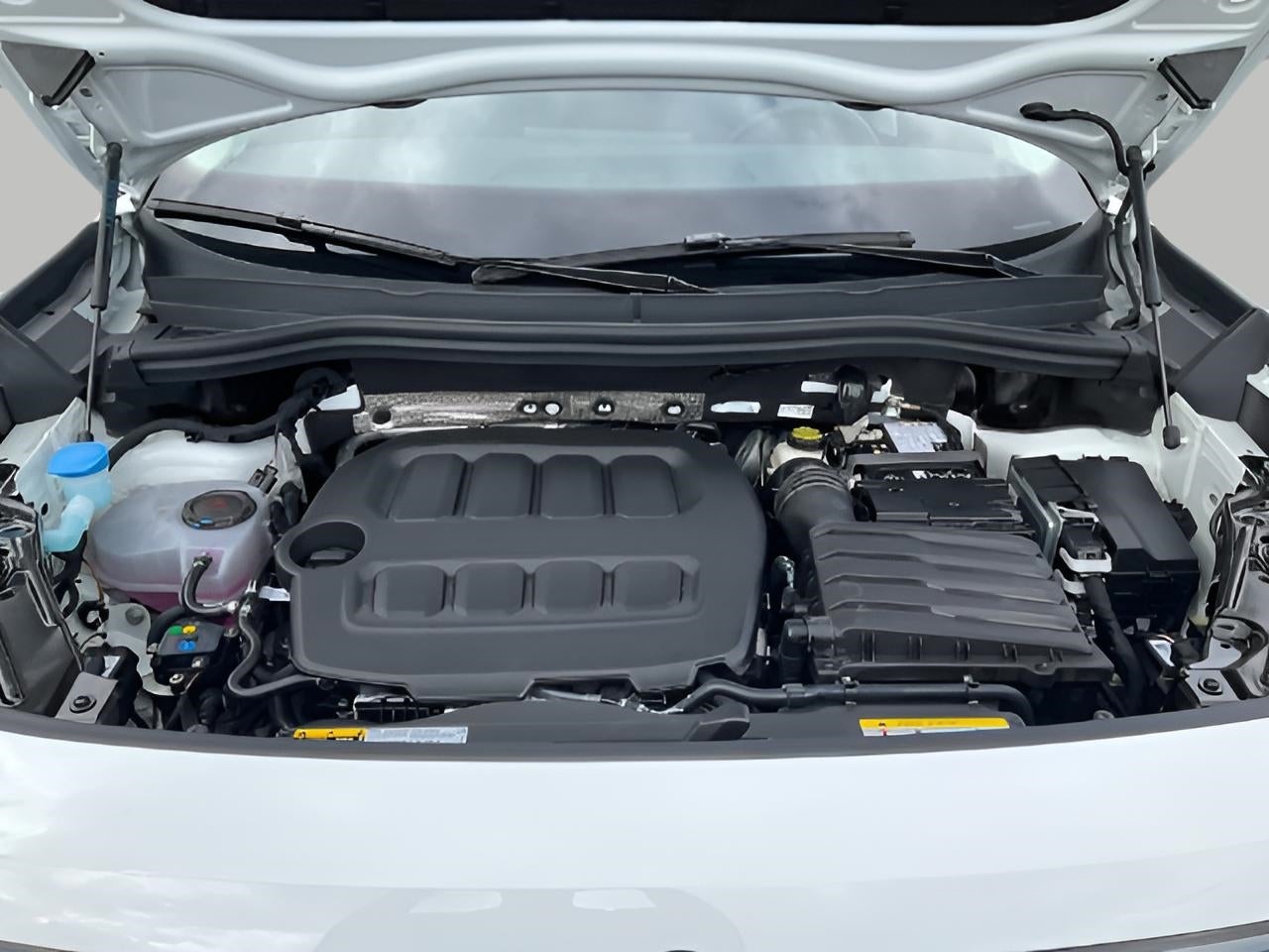 2025 Volkswagen Tiguan 2.0T SE 4MOTION