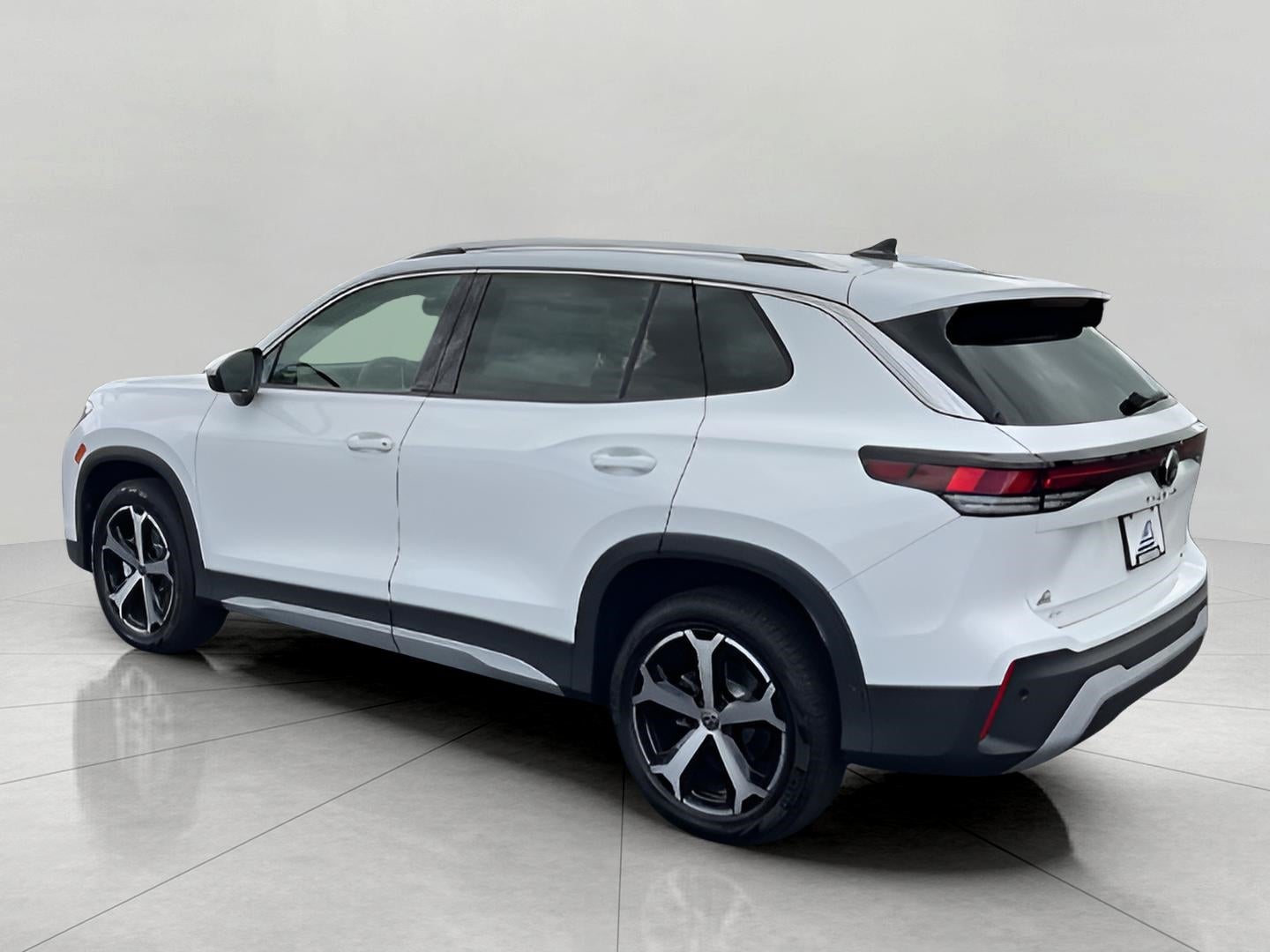 2025 Volkswagen Tiguan 2.0T SE 4MOTION