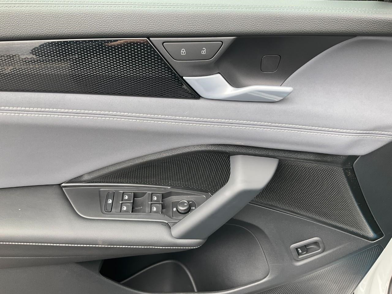 2026 Volkswagen Tiguan SE 4MOTION
