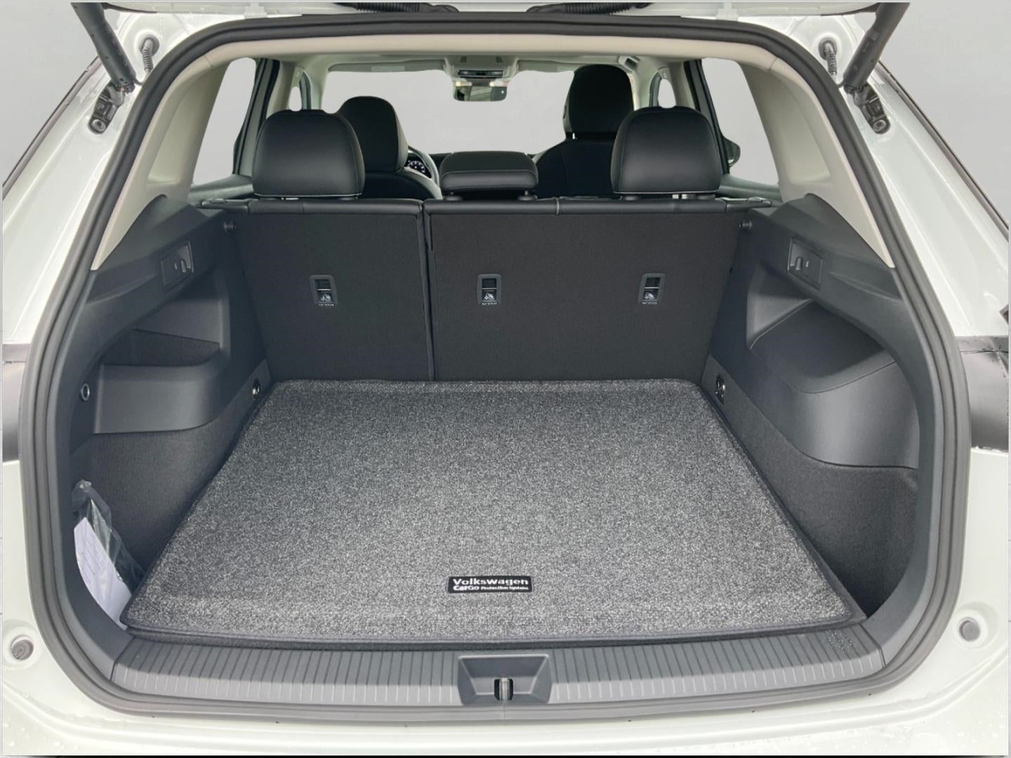 2026 Volkswagen Tiguan SE 4MOTION