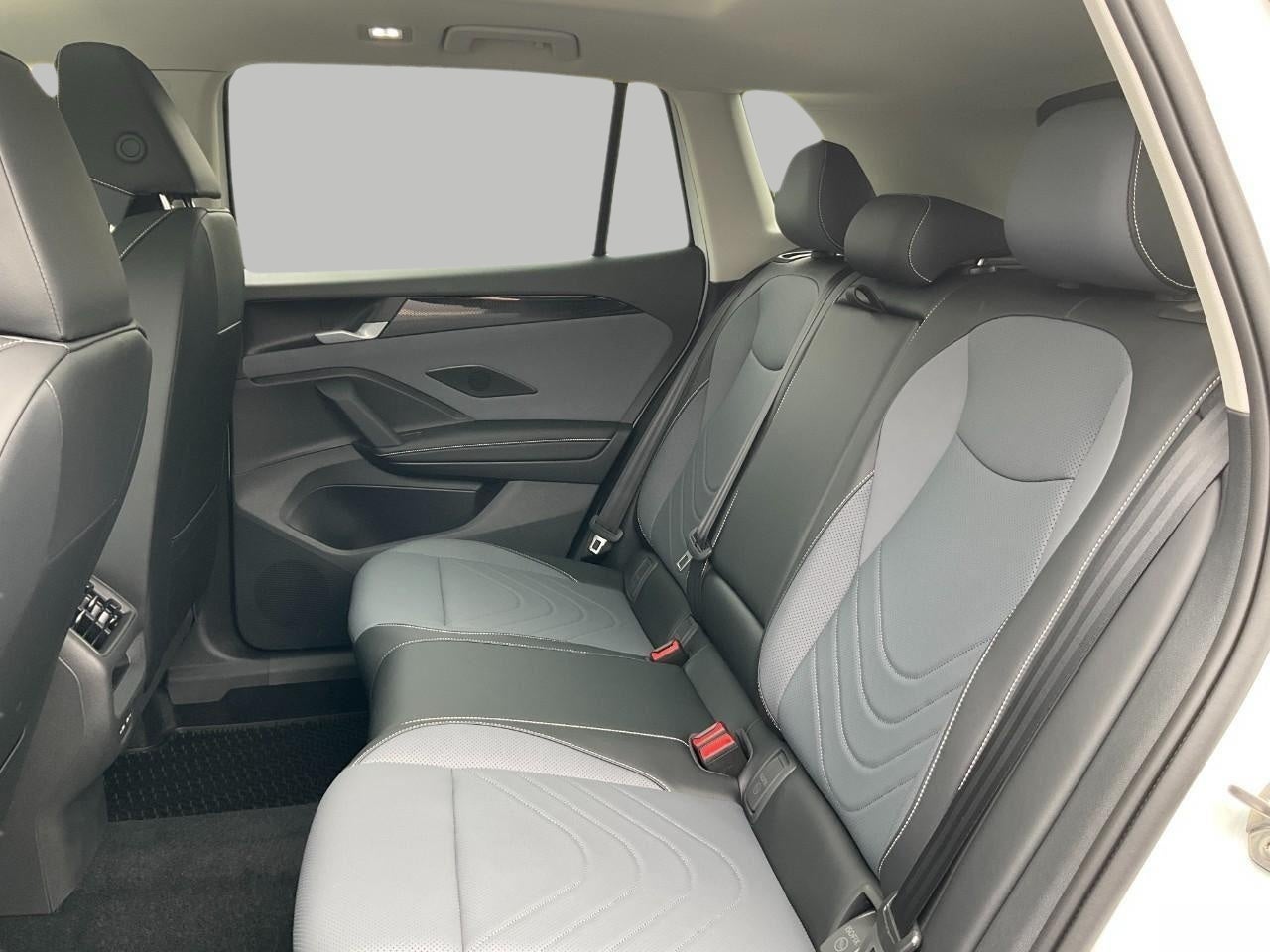 2026 Volkswagen Tiguan SE 4MOTION