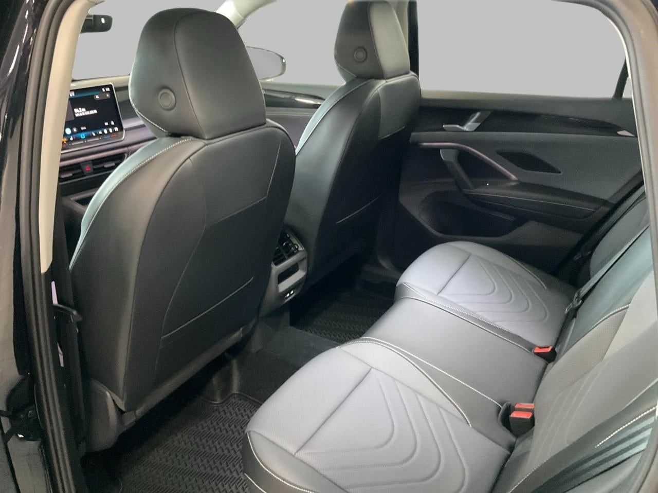 2026 Volkswagen Tiguan SE 4MOTION