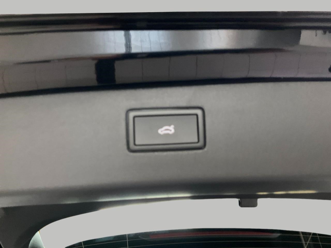2026 Volkswagen Tiguan SE 4MOTION