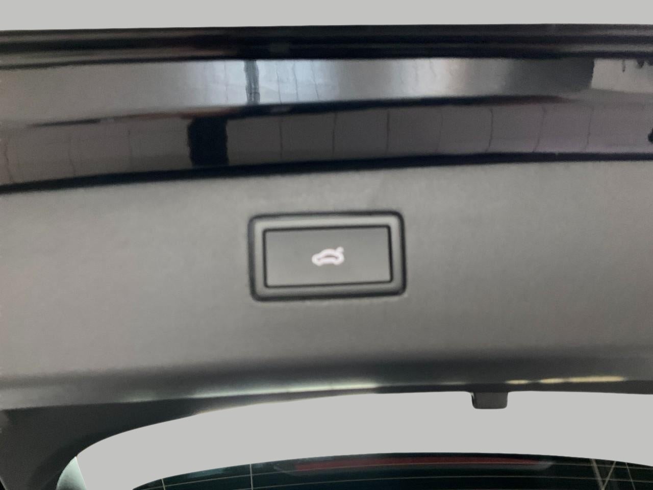 2026 Volkswagen Tiguan SE 4MOTION