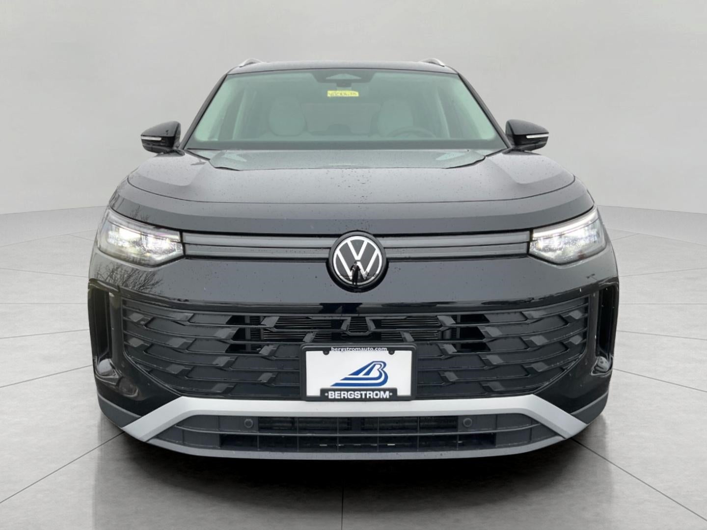 2025 Volkswagen Tiguan 2.0T SE 4MOTION